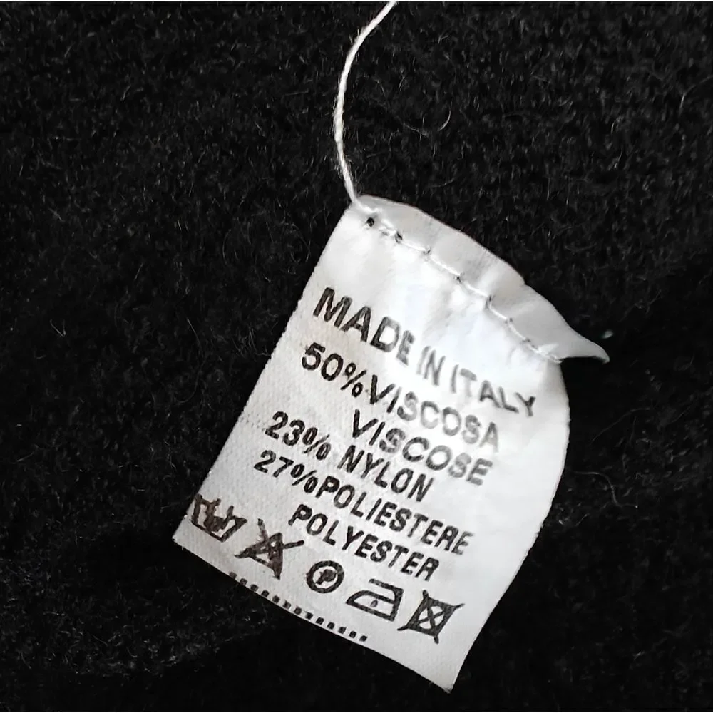 ILARY ITALY black classic viscose blend sweater size M